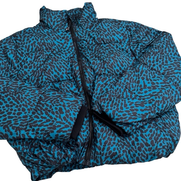 Skechers x Diane Von Furstenburg Go Shield Animal Print Athletic Puffer Size L - Picture 6 of 12